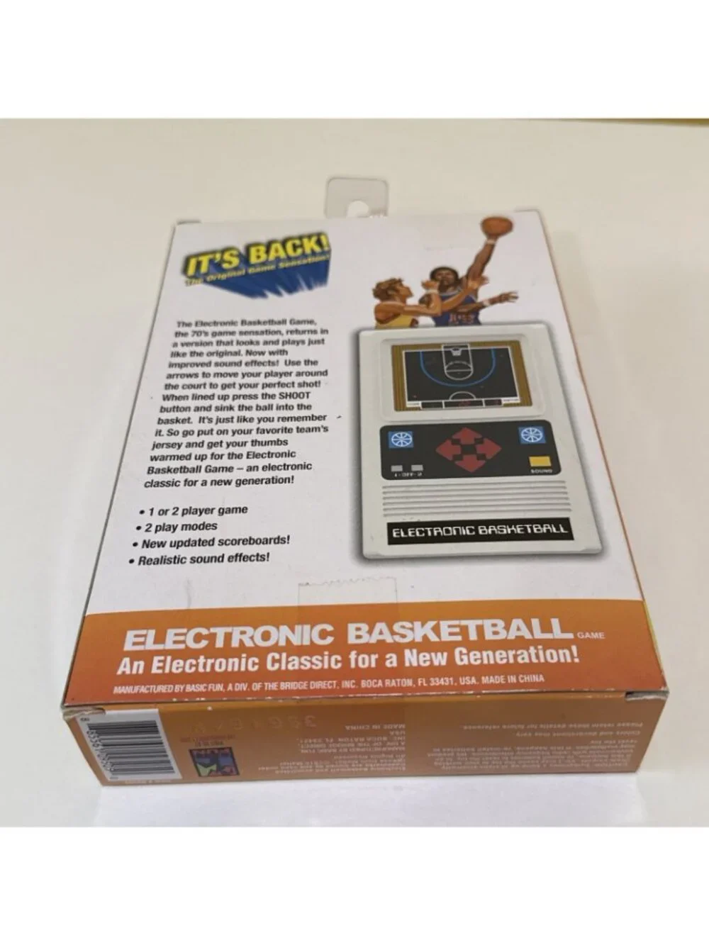 Mattel / Basic Fun Electronic Basketball Game - 2016 - New Sealed